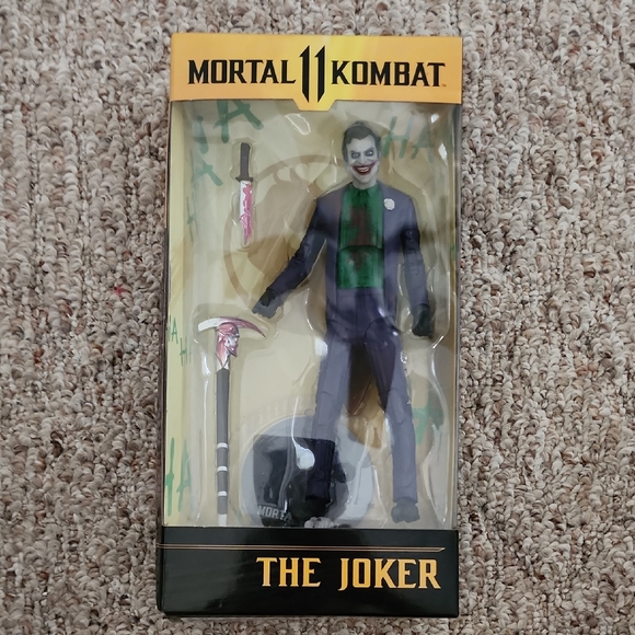 Mortal Kombat 11 The Joker Action Figure - Picture 1 of 4
